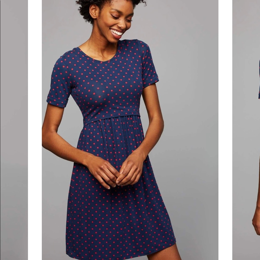 NWT LIFT UP MOCK LAYER NURSING DRESS